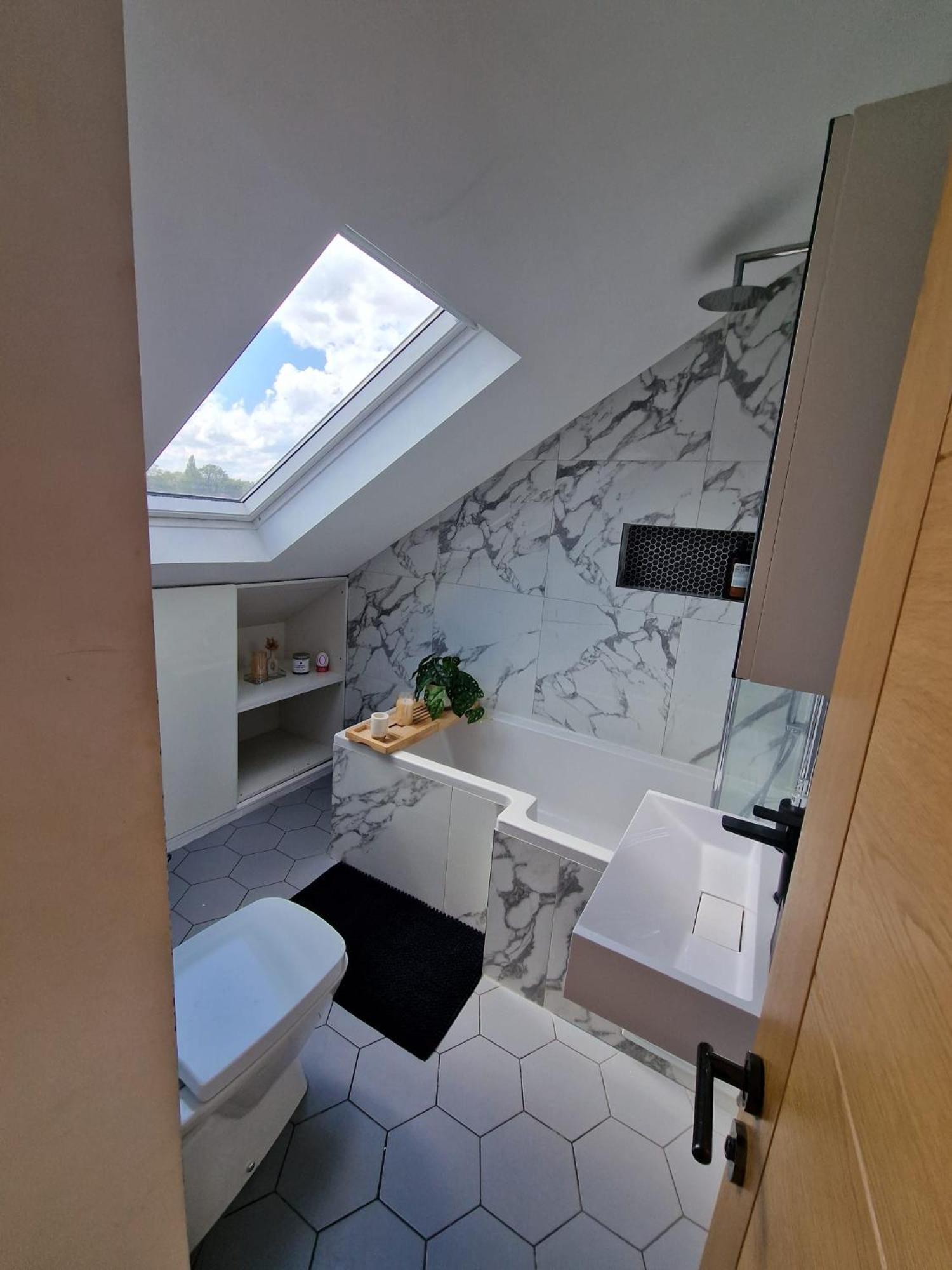 Loft With Skyline Views Of Canary Wharf * London